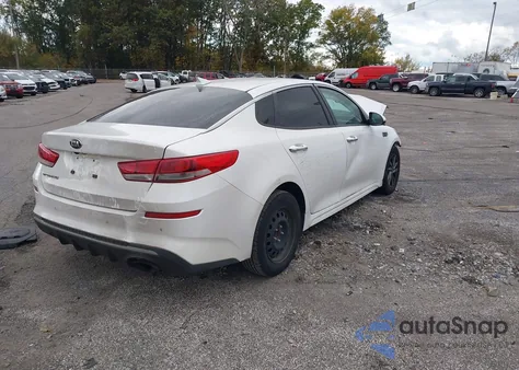 2020 Kia Optima Lx z USA, uszkodzony, nr VIN 5XXGT4L36LG420089
